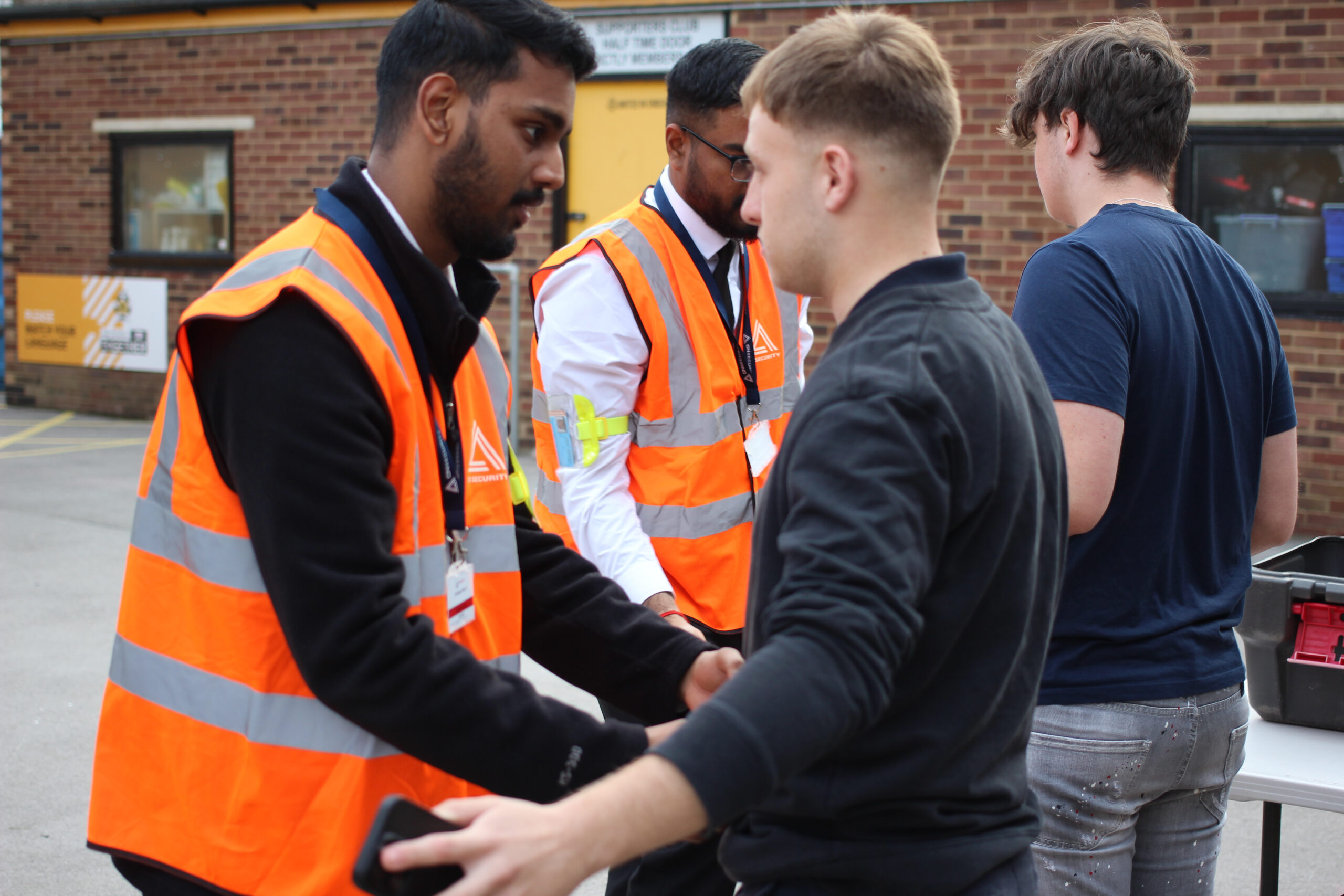 How to a Security Guard in the UK